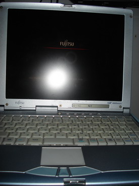 deni-triwardana-laptop1.jpg
